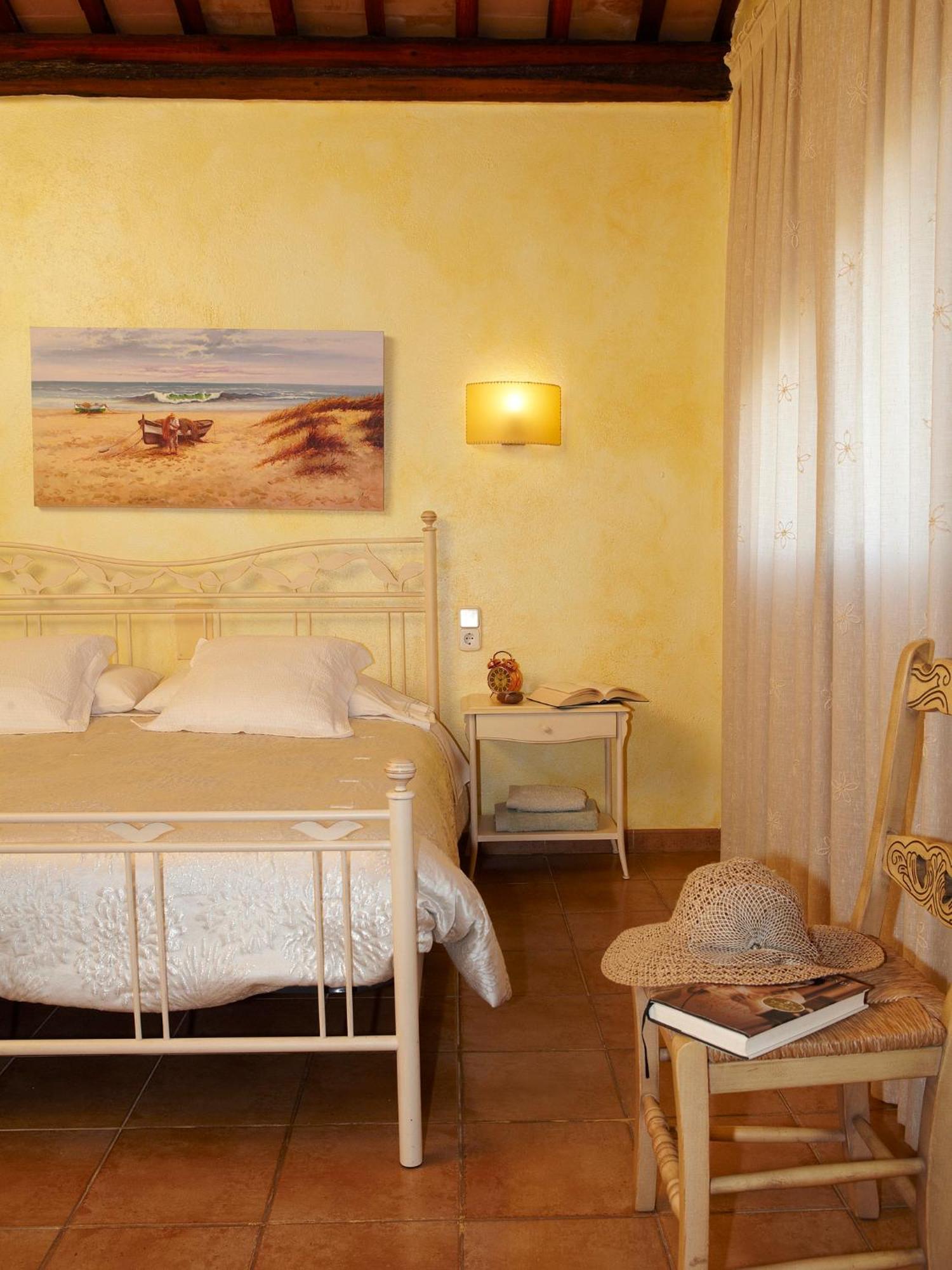 Maison d'hôtes El Moli de Siurana, The Originals Relais  Chambre photo
